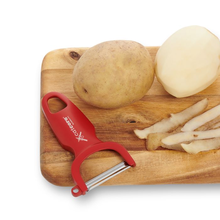 Cat Cora Swiss-Style Peeler, Red